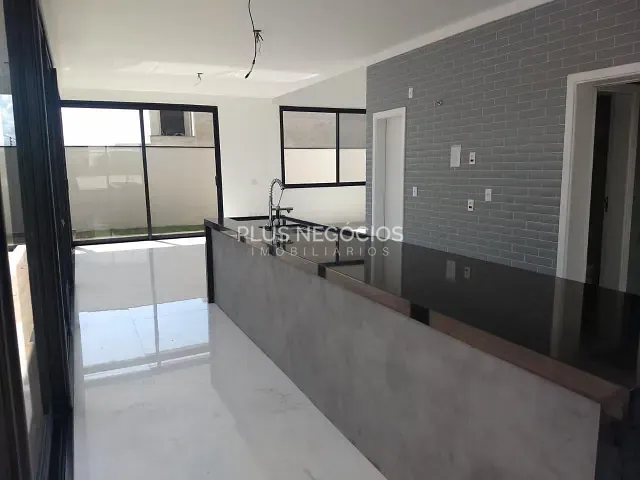 Casa 3 quartos e 5 banheiros, à venda, no bairro Itapeva em Votorantim