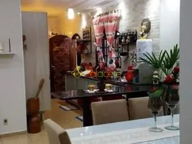 Casa 2 quartos e 1 banheiro, à venda, no bairro Abaete em Taubaté