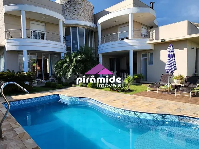 Casa com 700m² 4 quartos e 6 banheiros, à venda, no bairro Urbanova em São José dos Campos