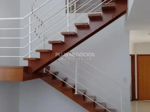 Casa 4 quartos e 6 banheiros, à venda, no bairro Vossoroca em Sorocaba