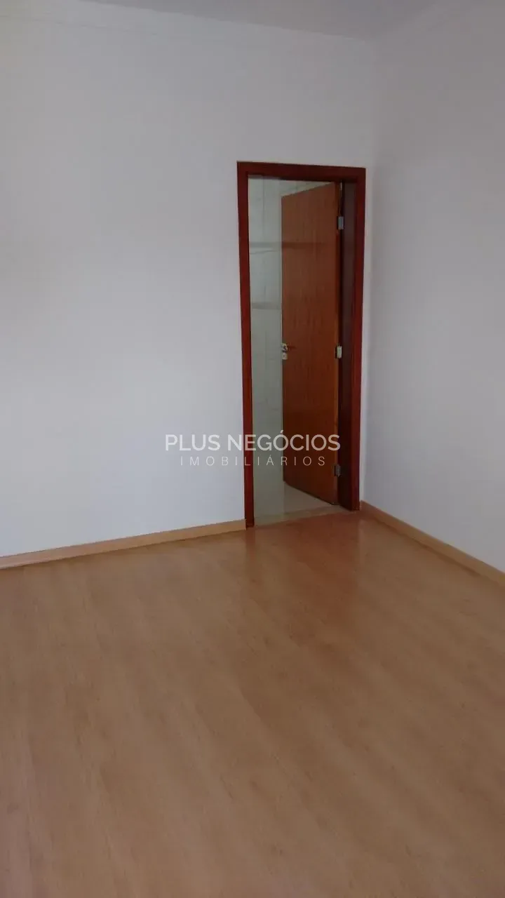 Casa, 4 quartos, 340 m² - Foto 16