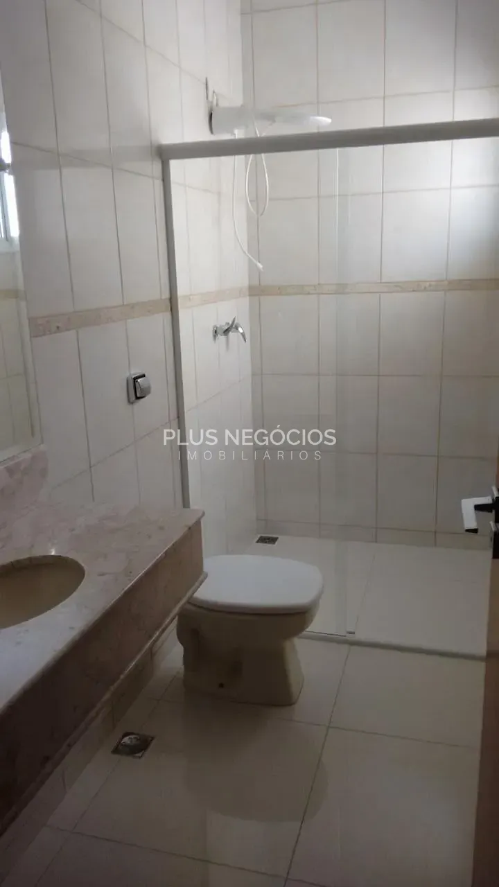 Casa, 4 quartos, 340 m² - Foto 23