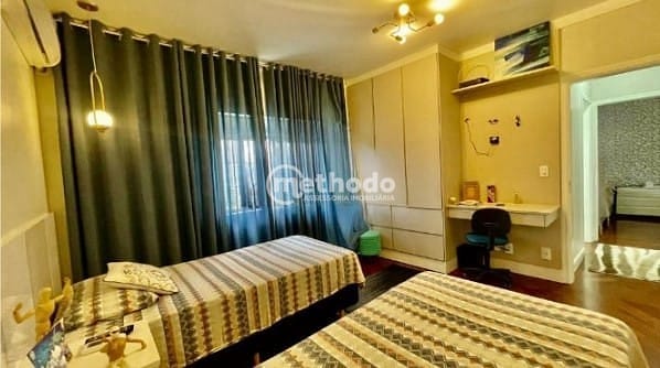 Casa, 4 quartos, 440 m² - Foto 23