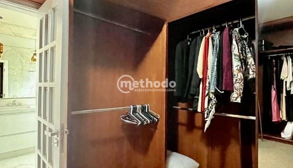 Casa, 4 quartos, 440 m² - Foto 30