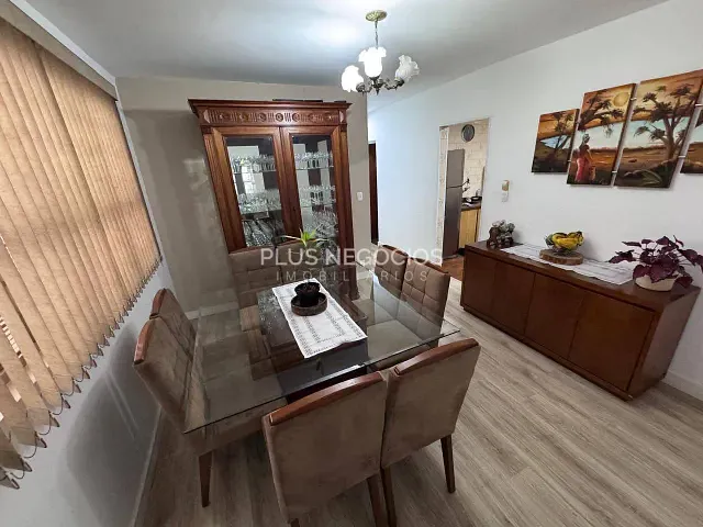 Casa com 264m² 3 quartos e 3 banheiros, à venda, no bairro Parque Ouro Fino em Sorocaba