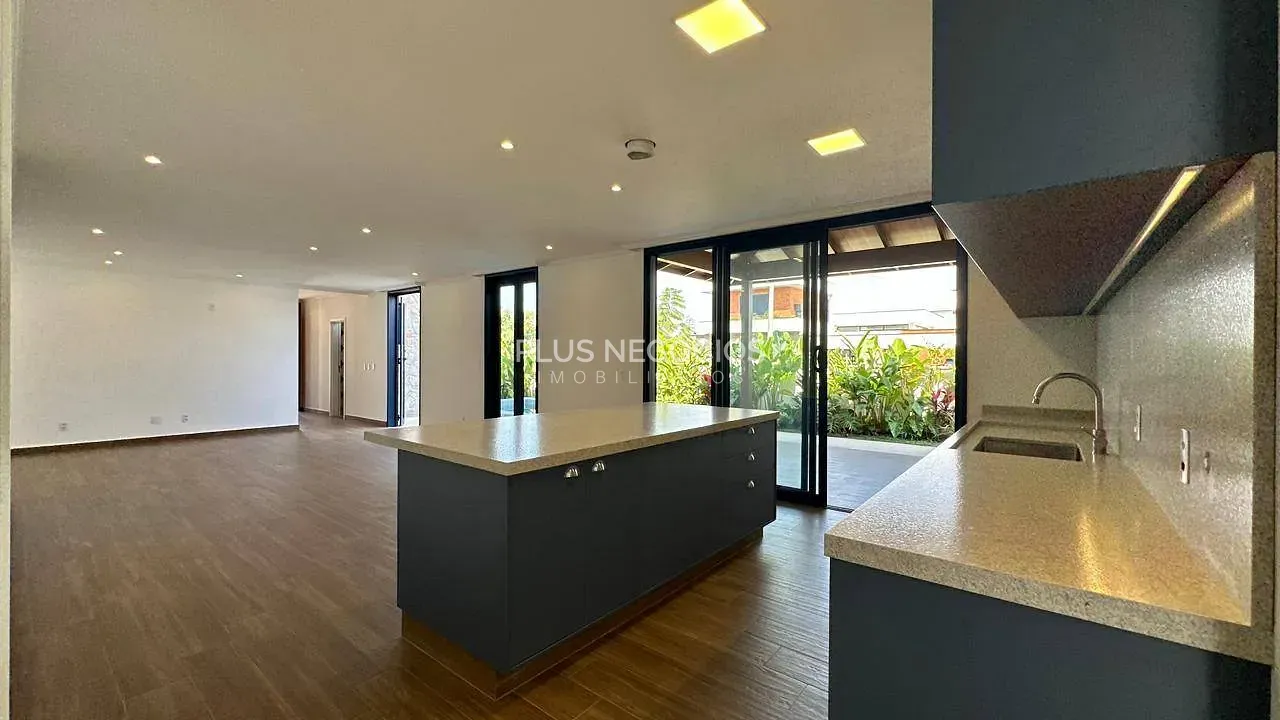 Casa, 3 quartos, 272 m² - Foto 12