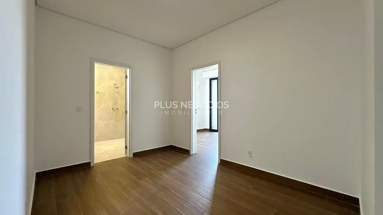 Casa, 3 quartos, 272 m² - Foto 36
