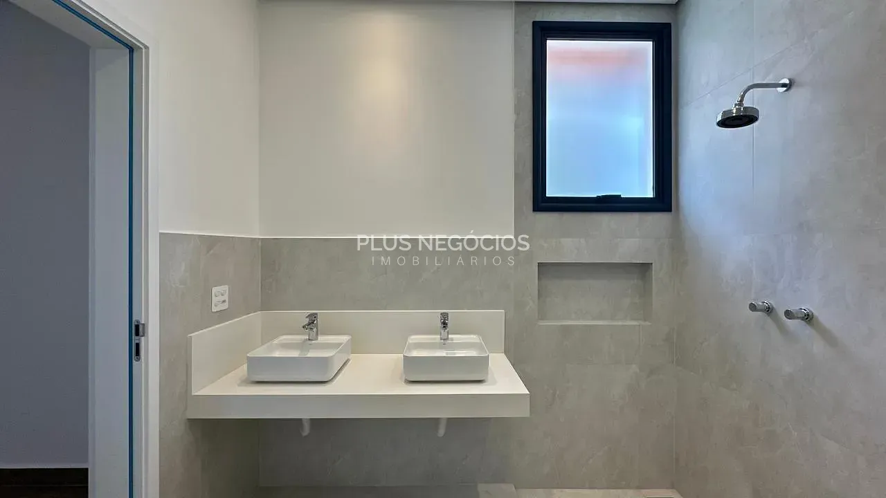 Casa, 3 quartos, 272 m² - Foto 39