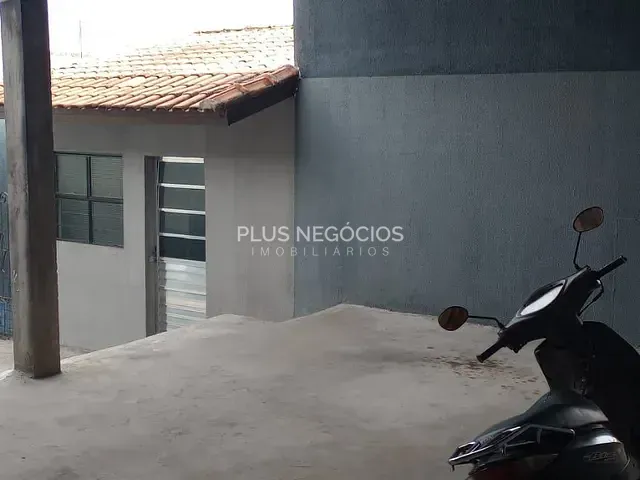 Casa com 330m² 2 quartos e 2 banheiros, à venda, no bairro Jardim das Magnólias em Sorocaba