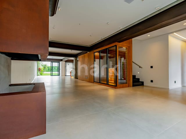 Casa com 460m² 5 quartos e 7 banheiros, à venda, no bairro Jardim Paulista em São Paulo