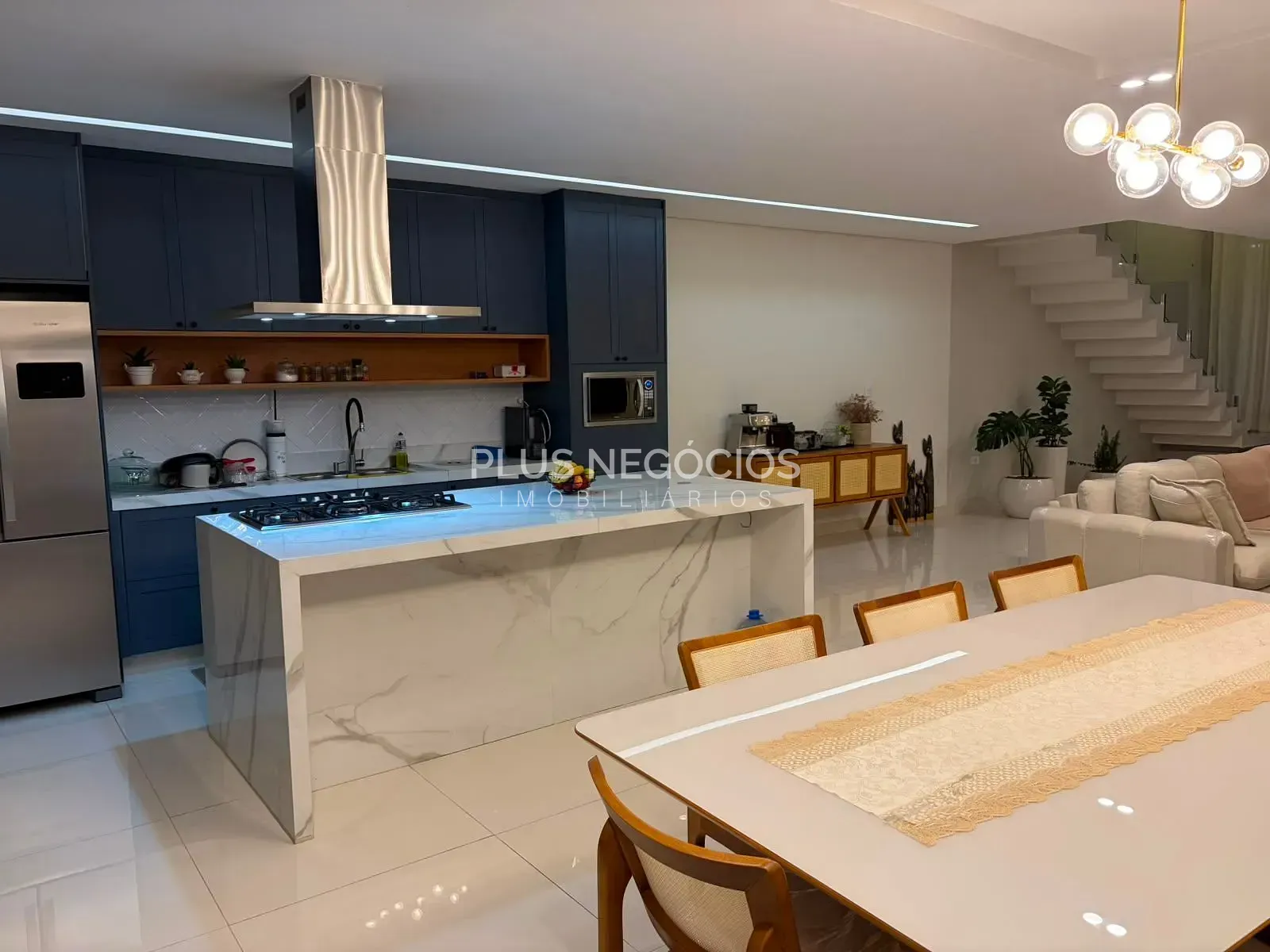 Casa, 4 quartos, 244 m² - Foto 4