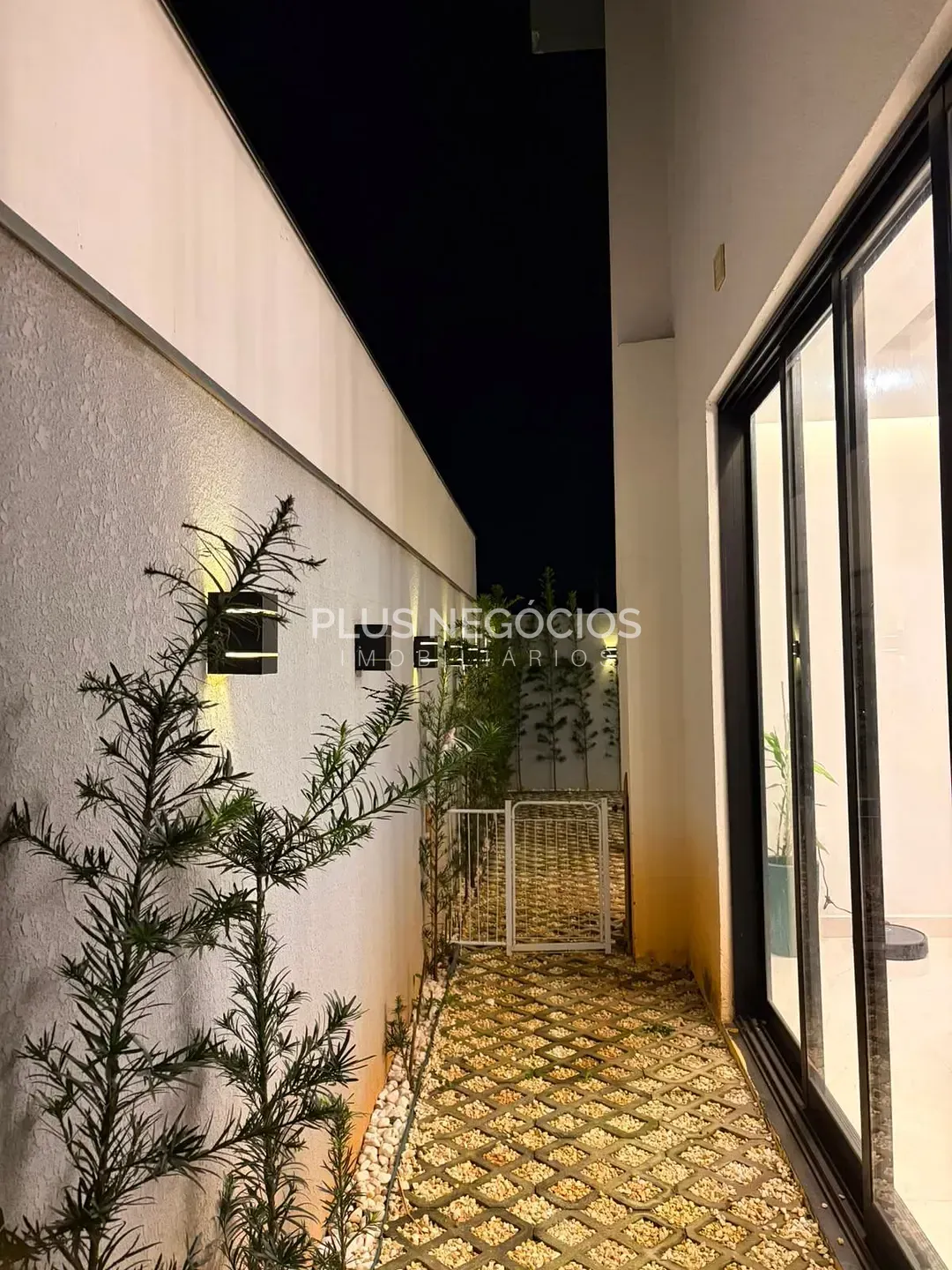 Casa, 4 quartos, 244 m² - Foto 9