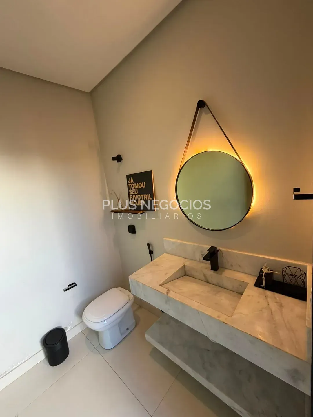 Casa, 4 quartos, 244 m² - Foto 25