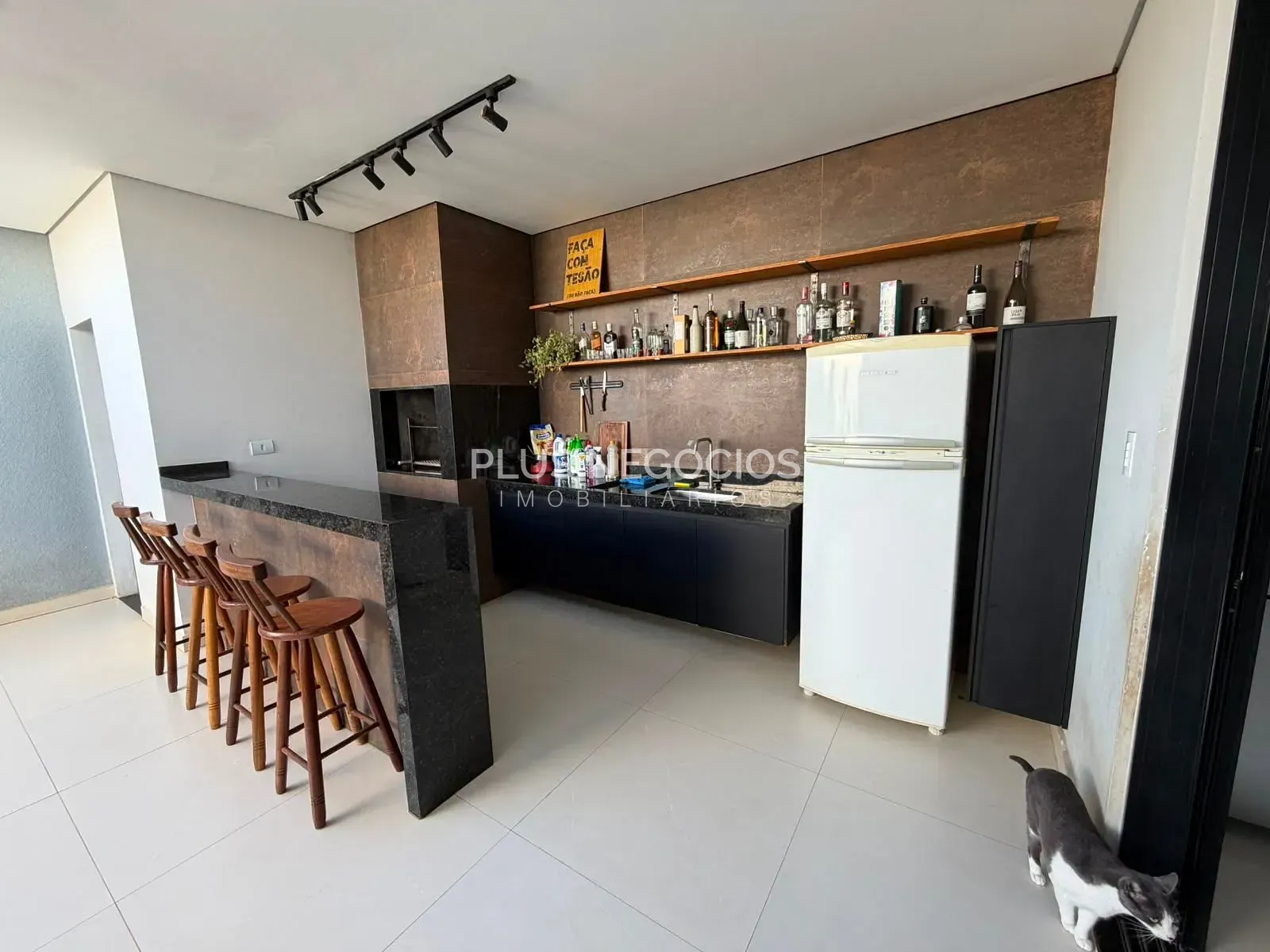 Casa, 4 quartos, 244 m² - Foto 32