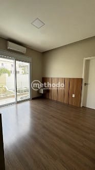 Casa, 3 quartos, 249 m² - Foto 14
