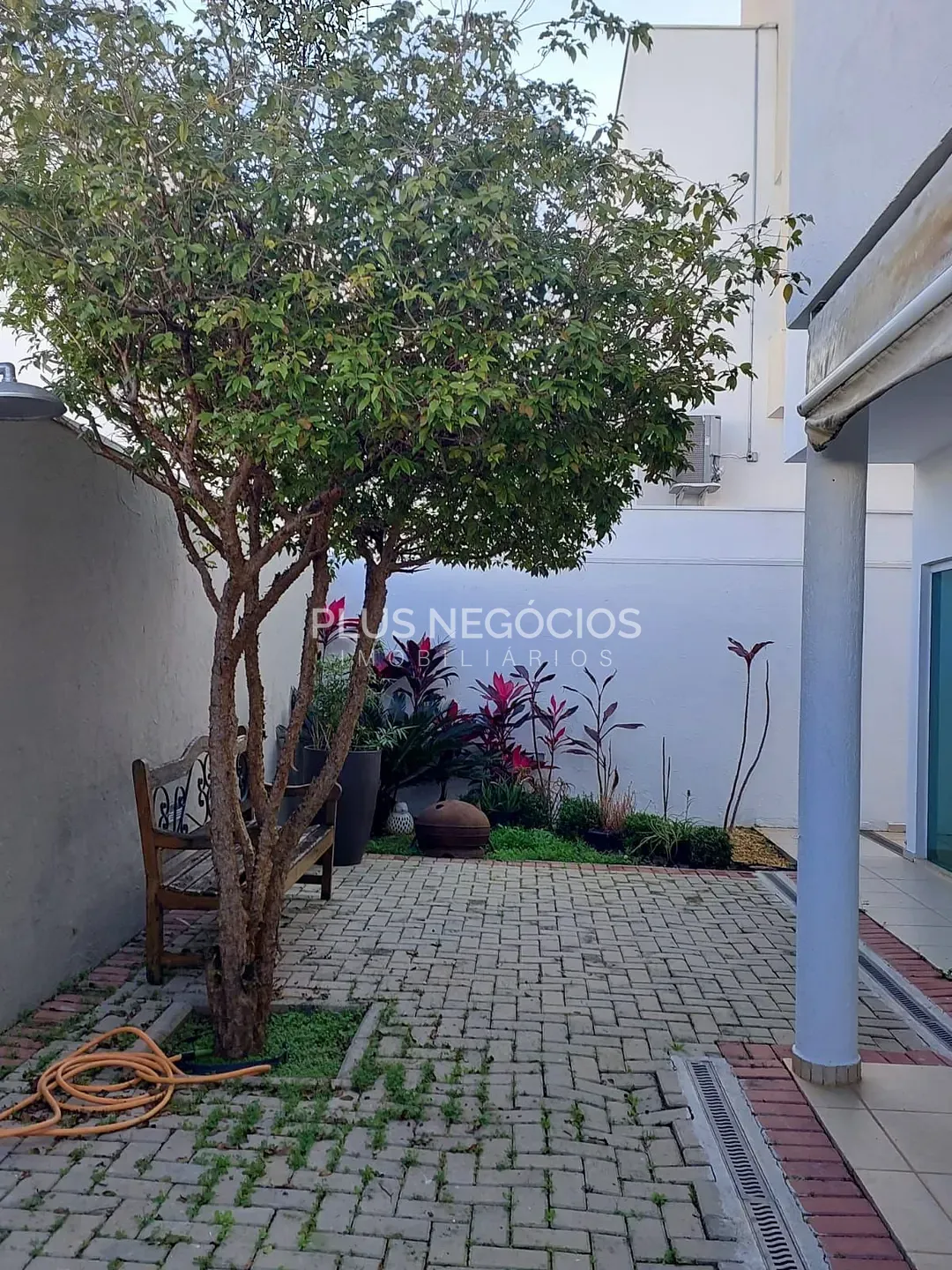 Casa, 3 quartos, 340 m² - Foto 35