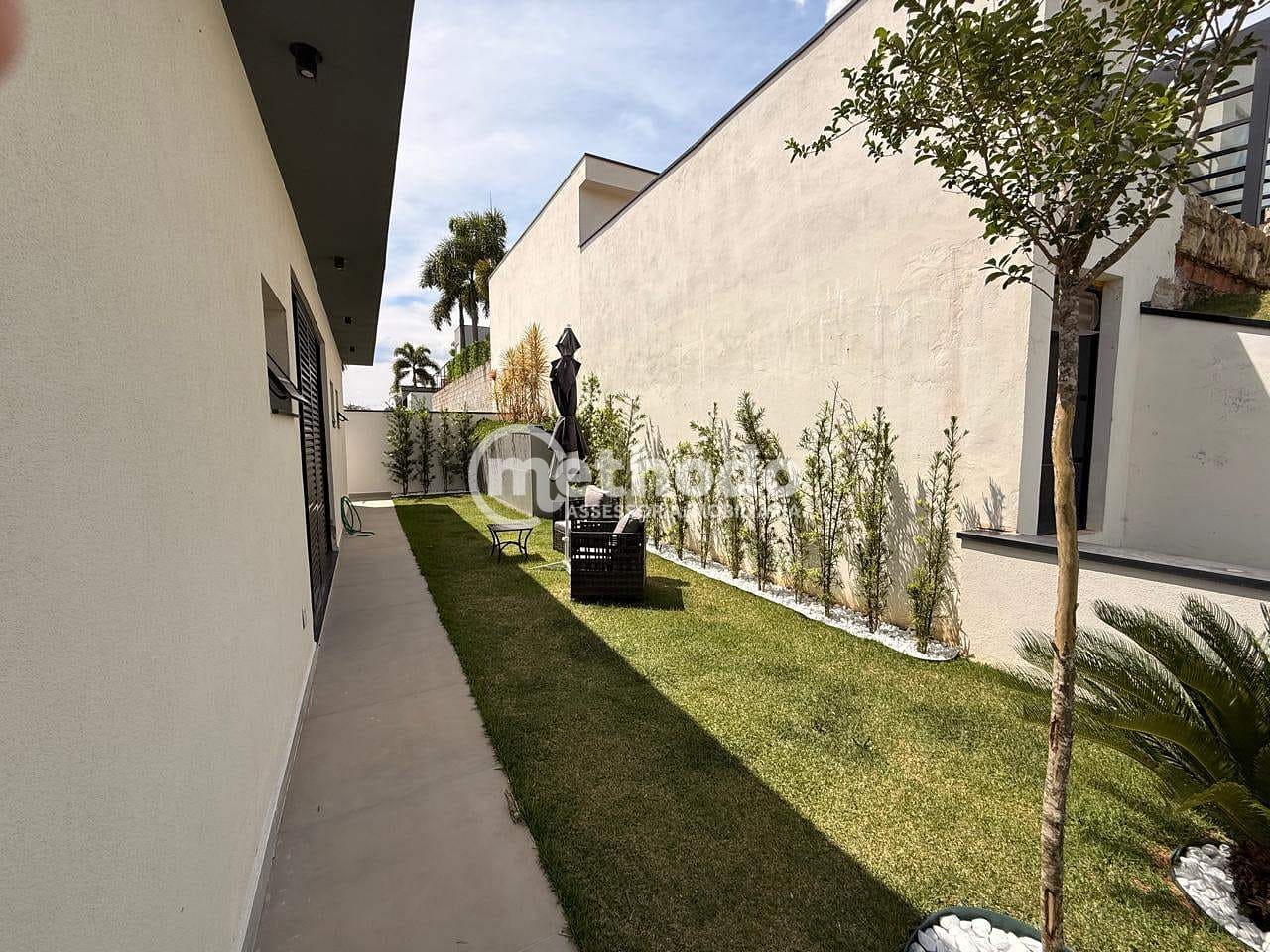 Casa, 3 quartos, 240 m² - Foto 36