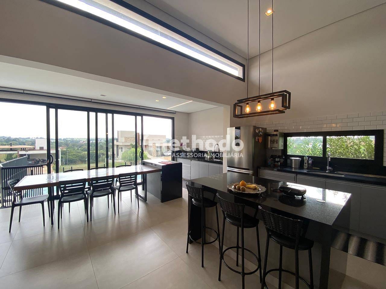 Casa, 3 quartos, 240 m² - Foto 11