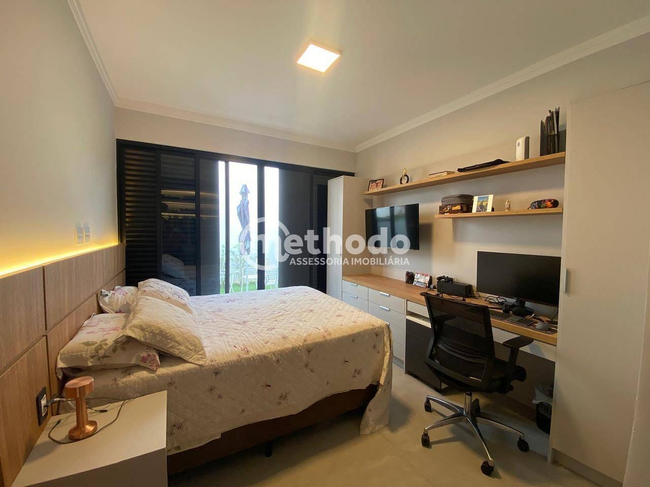 Casa, 3 quartos, 240 m² - Foto 27