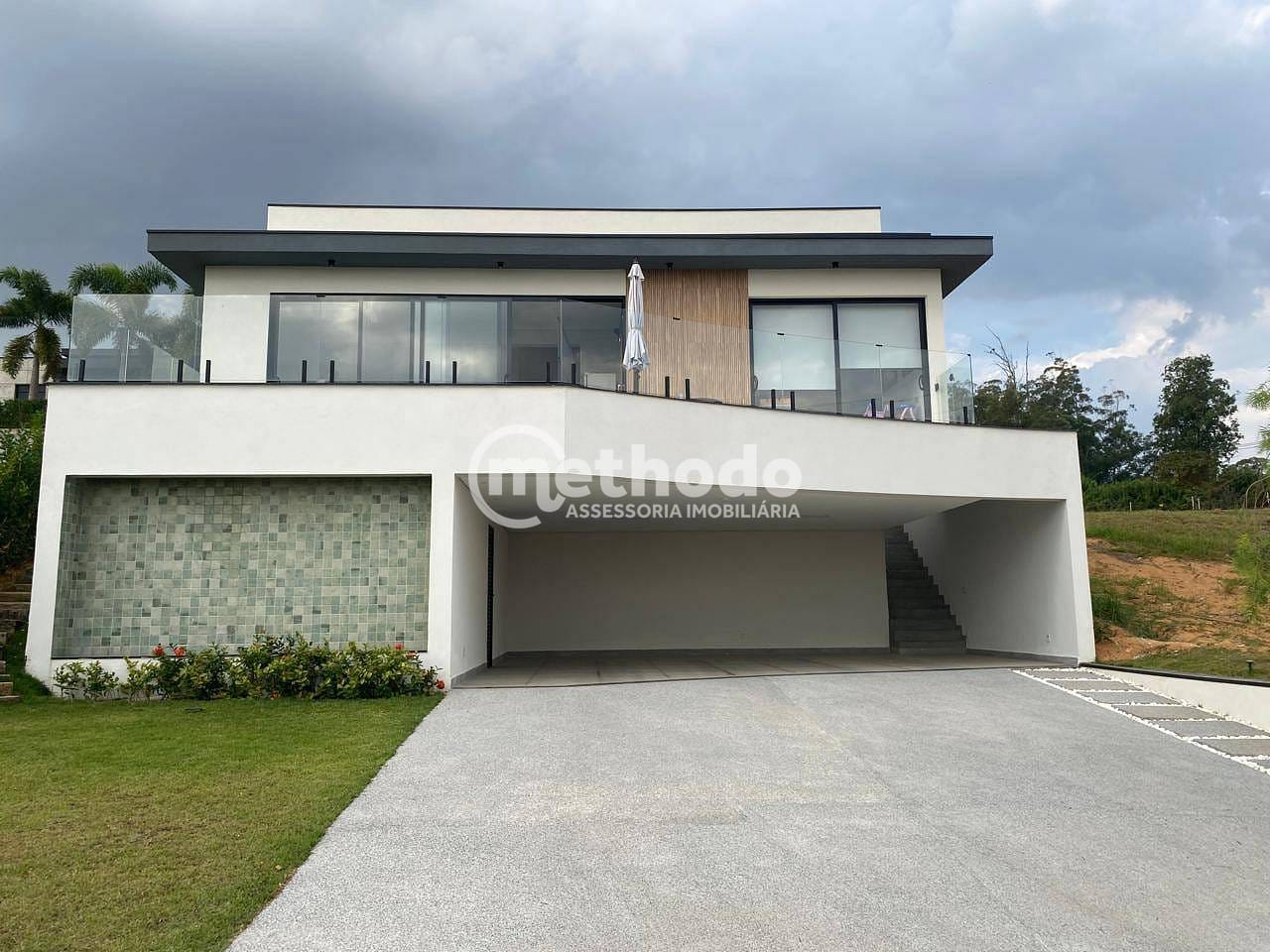 Casa, 3 quartos, 240 m² - Foto 1