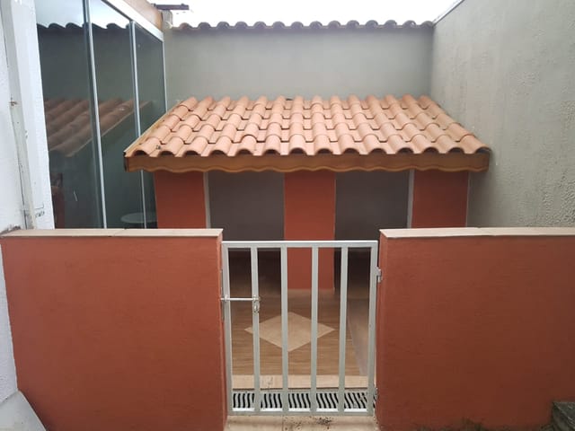 Casa com 650m² 3 quartos e 4 banheiros, à venda, no bairro Nossa Senhora do Perpétuo Socorro em Pindamonhangaba