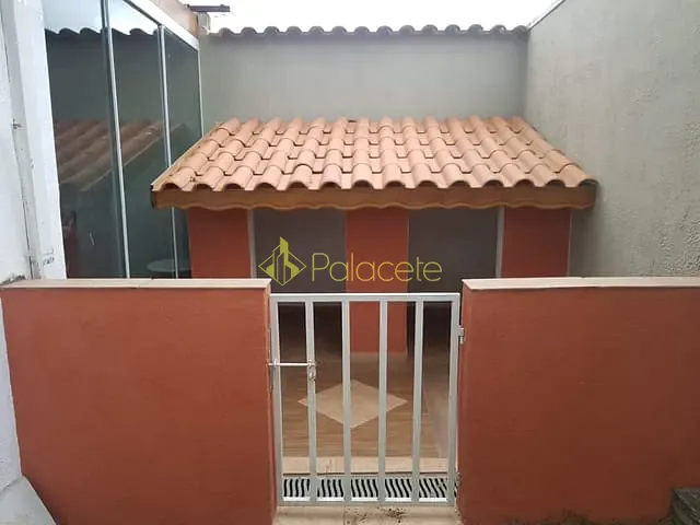 Casa com 650m² 3 quartos e 4 banheiros, à venda, no bairro Nossa Senhora do Perpétuo Socorro em Pindamonhangaba