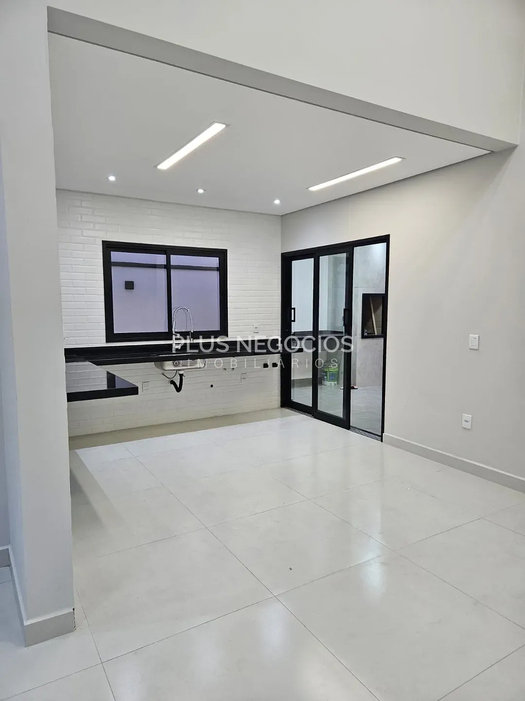 Casa, 3 quartos, 144 m² - Foto 3
