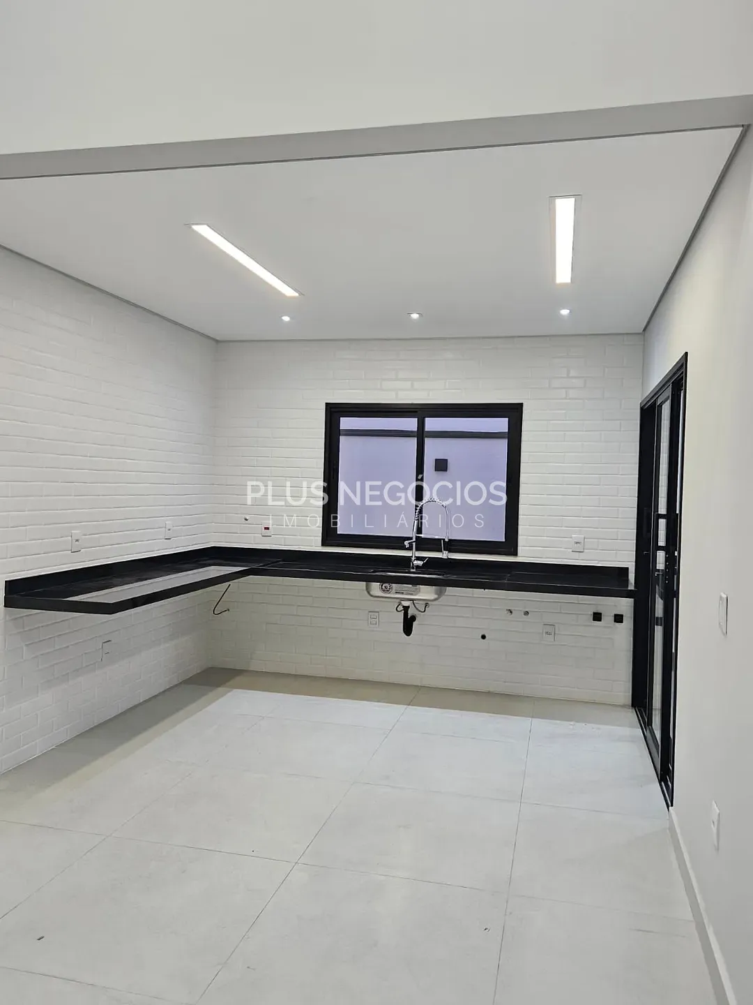 Casa, 3 quartos, 144 m² - Foto 4