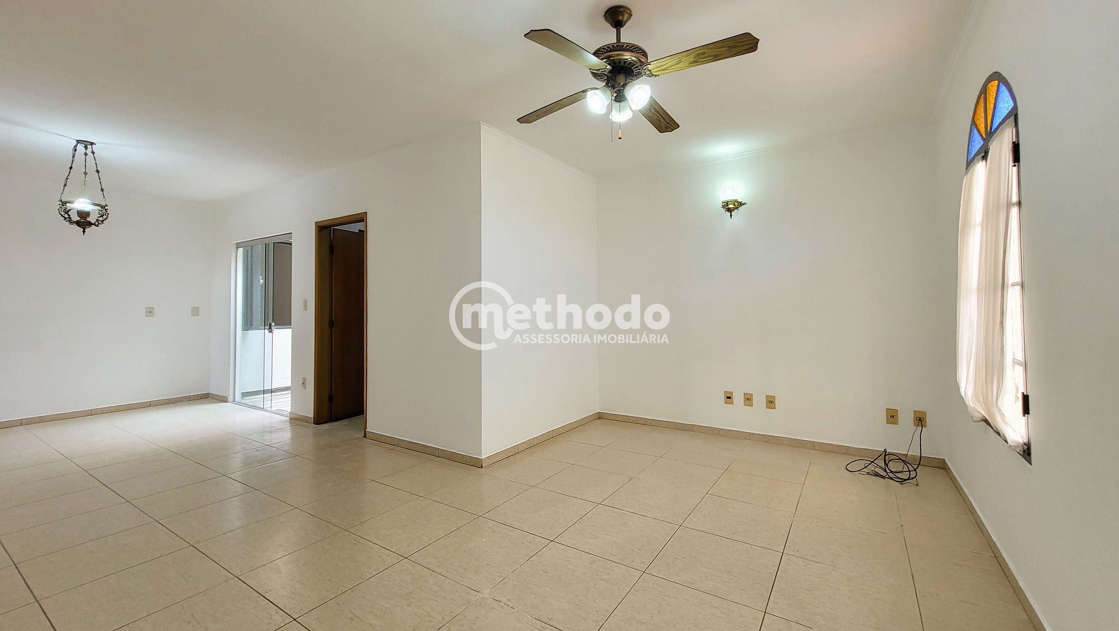 Casa, 3 quartos, 201 m² - Foto 3