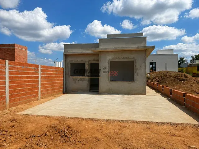 Casa com 150m² 2 quartos e 2 banheiros, à venda, no bairro Vila dos Canários em Indaiatuba
