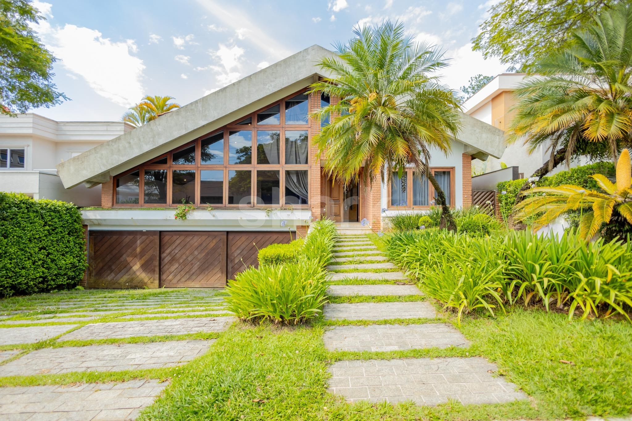 Casa em Alphaville — foto 1