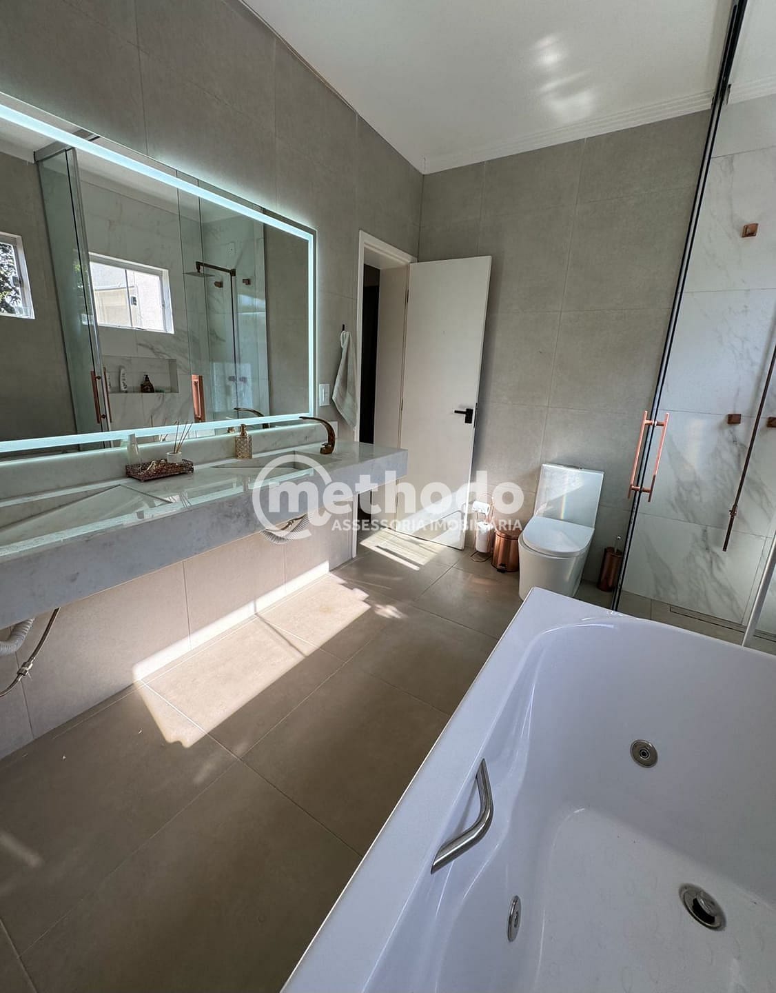 Casa, 4 quartos, 380 m² - Foto 8