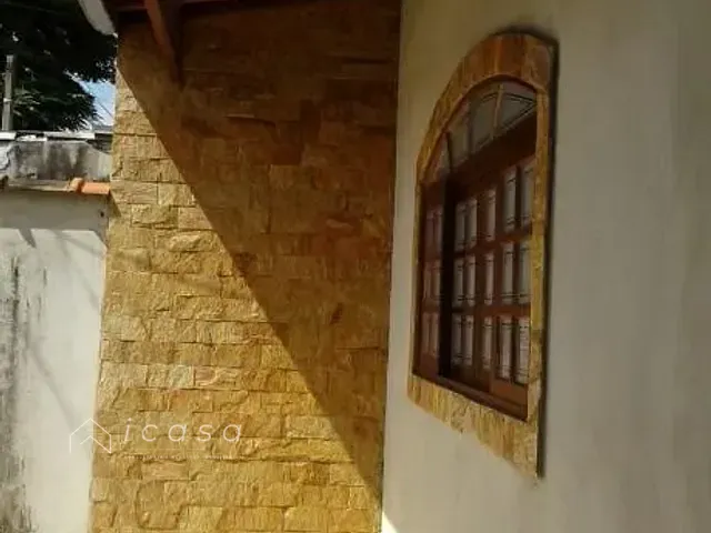 Casa com 250m² 3 quartos e 2 banheiros, à venda, no bairro Vila Menino Jesus em Caçapava