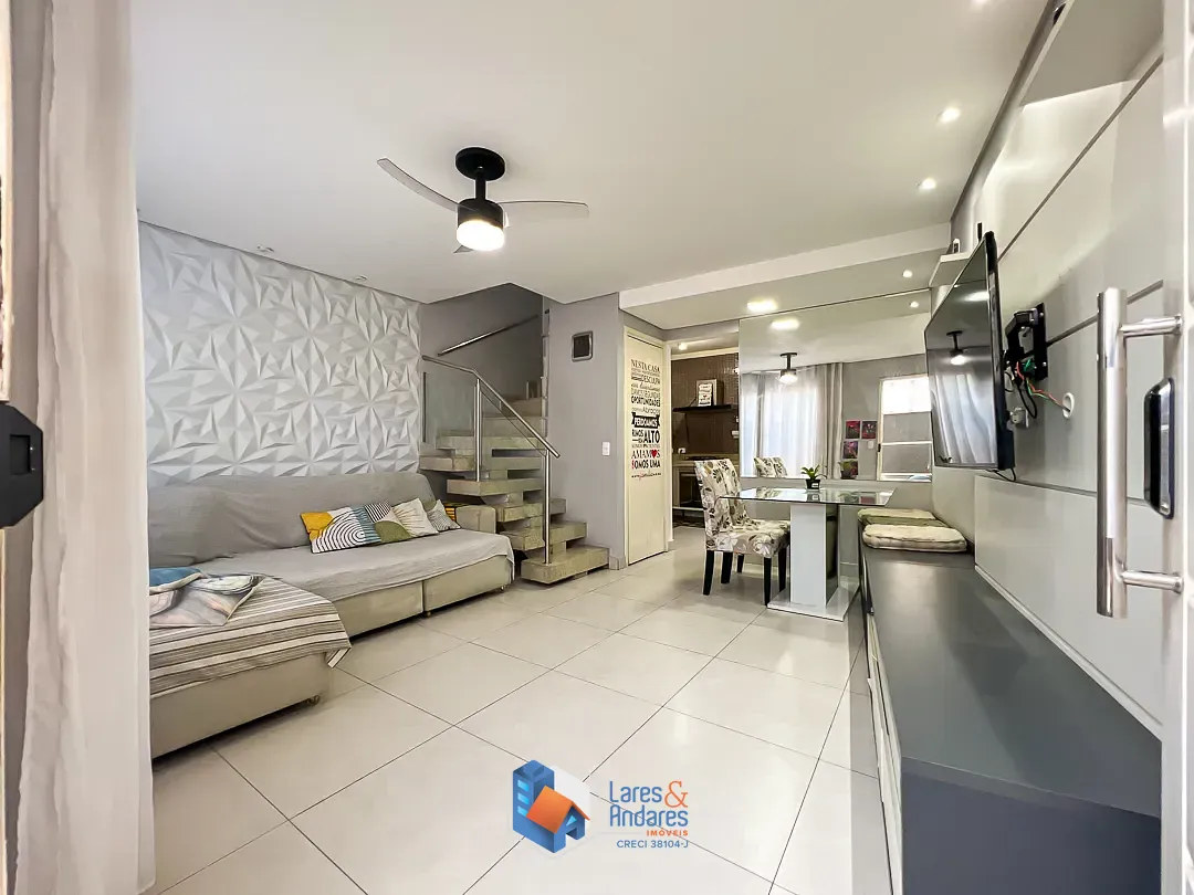 Casa, 2 quartos, 57 m² - Foto 1