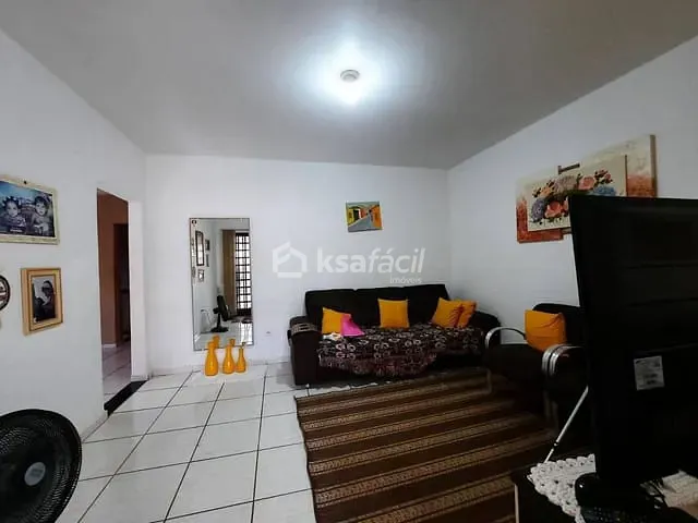 Casa com 200m² 2 quartos e 2 banheiros, à venda, no bairro Jardim do Zé Pereira em Campo Grande