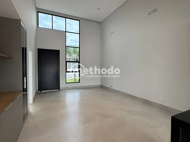 Casa 3 quartos e 5 banheiros, à venda, no bairro Roncáglia em Valinhos