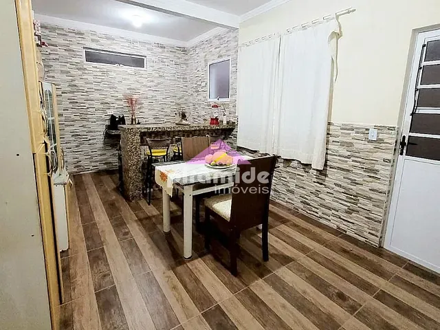 Casa com 140m² 3 quartos e 3 banheiros, à venda, no bairro Jardim Paulista em São José dos Campos