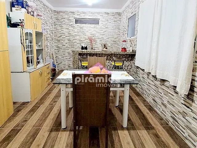Casa com 140m² 3 quartos e 3 banheiros, à venda, no bairro Jardim Paulista em São José dos Campos