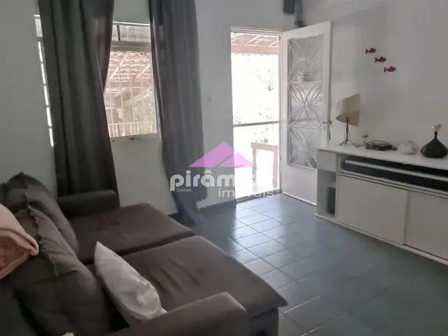 Casa com 375m² 2 quartos e 1 banheiro, à venda, no bairro Jardim São Judas Tadeu em São José dos Campos