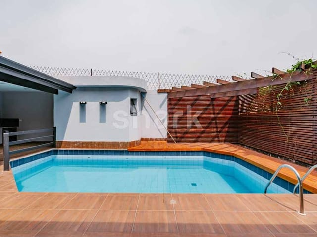 Casa com 360m² 4 quartos e 6 banheiros, à venda, no bairro Alphaville em Santana de Parnaíba