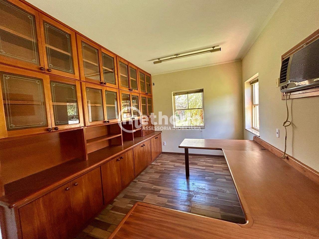 Casa, 4 quartos, 420 m² - Foto 60