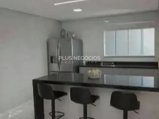 Casa com 250m² 2 quartos e 3 banheiros, à venda, no bairro Jardim Residencial Imperatriz em Sorocaba
