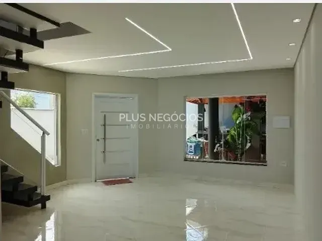 Casa com 250m² 2 quartos e 3 banheiros, à venda, no bairro Jardim Residencial Imperatriz em Sorocaba