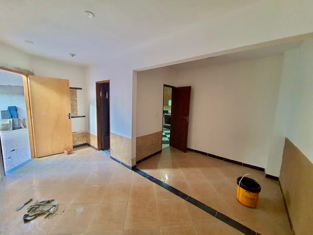 Casa 2 quartos e 2 banheiros, à venda, no bairro Residencial Novo Horizonte em Taubaté