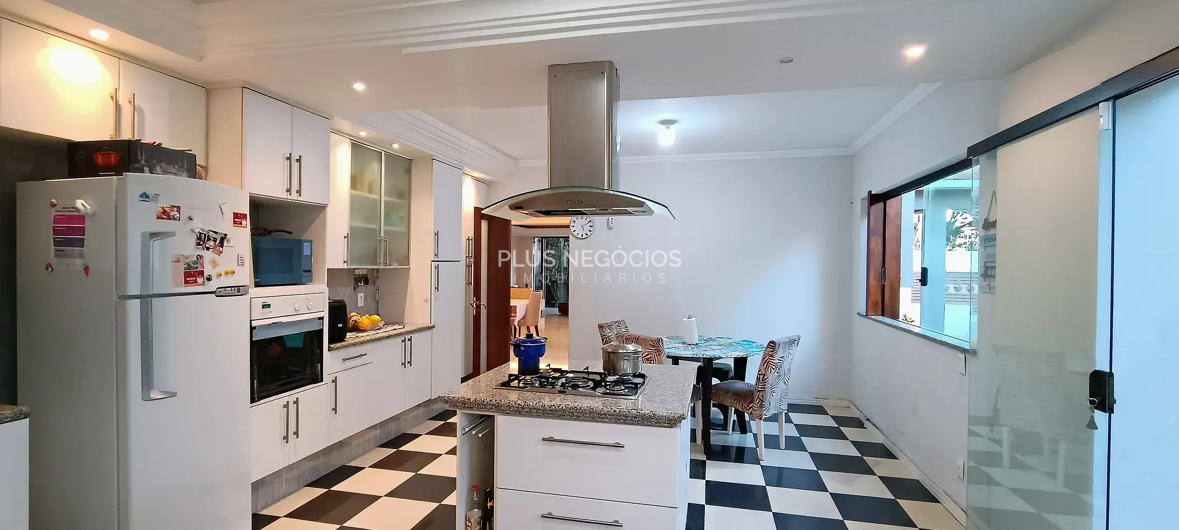 Casa, 4 quartos, 660 m² - Foto 22