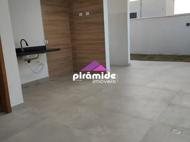 Casa com 250m² 3 quartos e 3 banheiros, à venda, no bairro Residencial Colinas em Caçapava