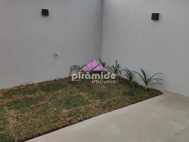 Casa com 250m² 3 quartos e 3 banheiros, à venda, no bairro Residencial Colinas em Caçapava