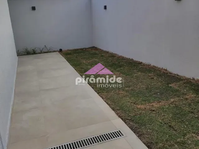 Casa com 250m² 3 quartos e 3 banheiros, à venda, no bairro Residencial Colinas em Caçapava