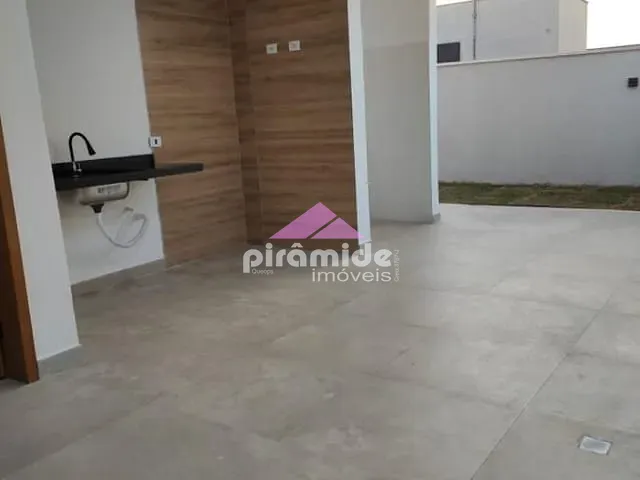 Casa com 250m² 3 quartos e 3 banheiros, à venda, no bairro Residencial Colinas em Caçapava