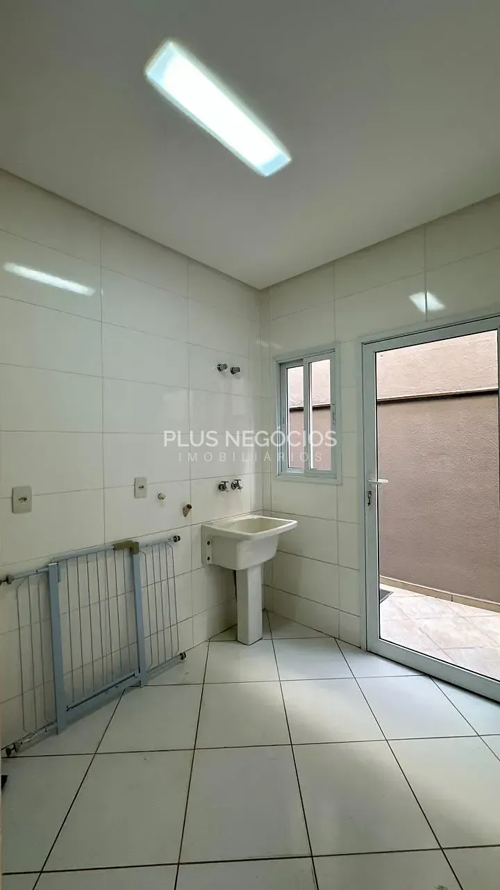 Casa, 3 quartos, 310 m² - Foto 33